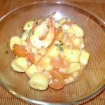 Gnocchi al ragù di mazzancolle e ciliegino