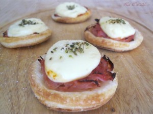 Pizzette di pasta sfoglia - La Cassata Celiaca