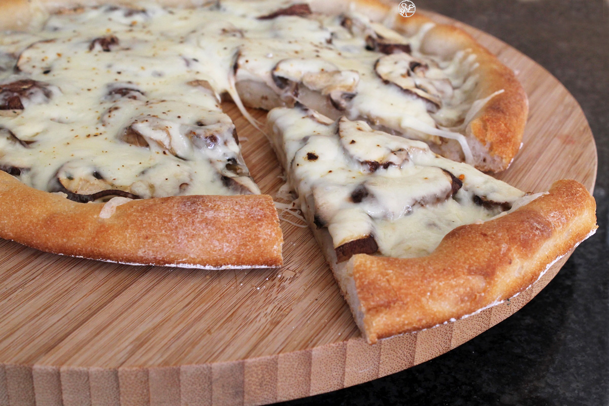 Pizza avec champignons et fromage sans gluten - La Cassata Celiaca