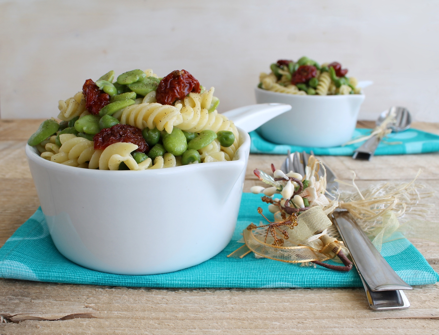 Pâtes avec petits pois et fèves sans gluten - La Cassata Celiaca