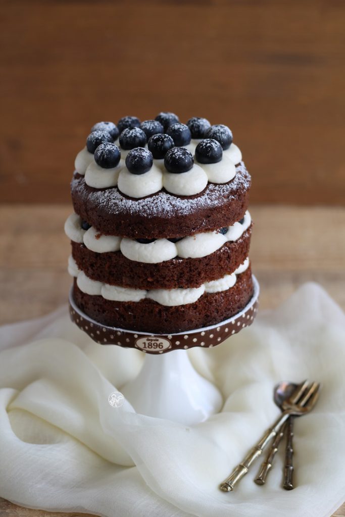 Naked cake aux myrtilles sans gluten - La Cassata Celiaca