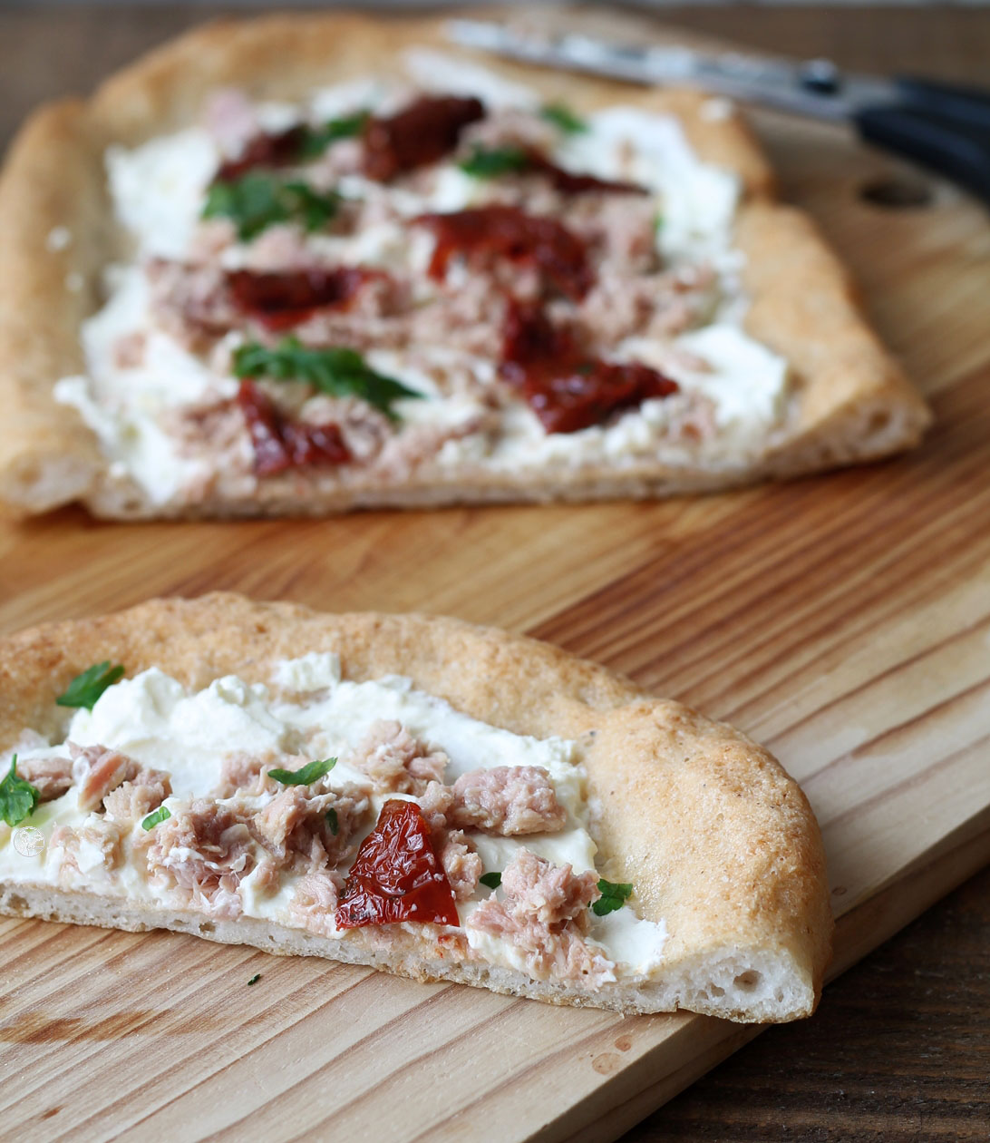 Pizza sans gluten, sans lactose et sans mix du commerce - La Cassata Celiaca