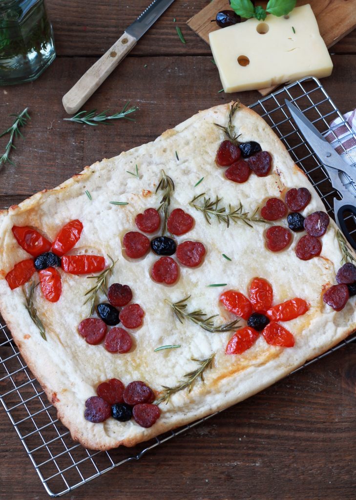 Schiacciata al formaggio senza glutine - La Cassata Celiaca