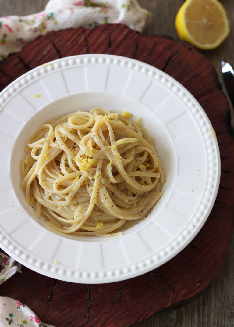 Spaghetti au beurre et aux anchois sans gluten - La Cassata Celiaca