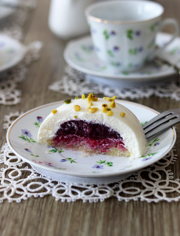 Bavarese alla vaniglia con inserto ai frutti di bosco - La Cassata Celiaca