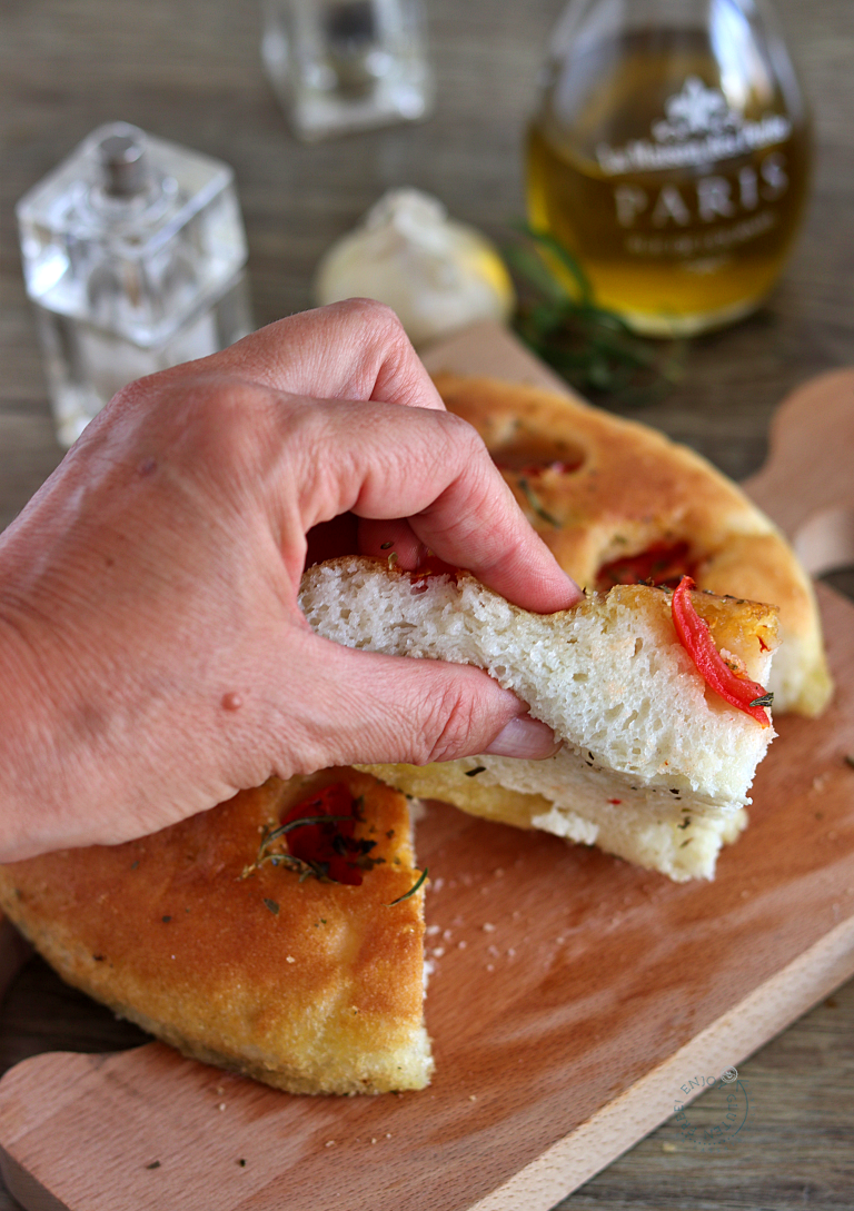 Focaccia facile, méthode mixte au levain et levure - La Cassata Celiaca