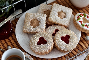 Biscotti alle nocciole speziati - La Cassata Celiaca 