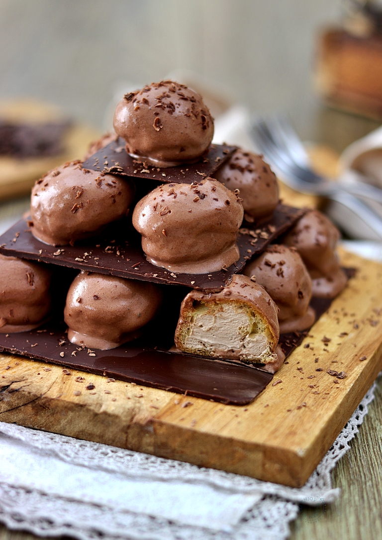 Profiteroles al cioccolato senza glutine -La Cassata Celiaca