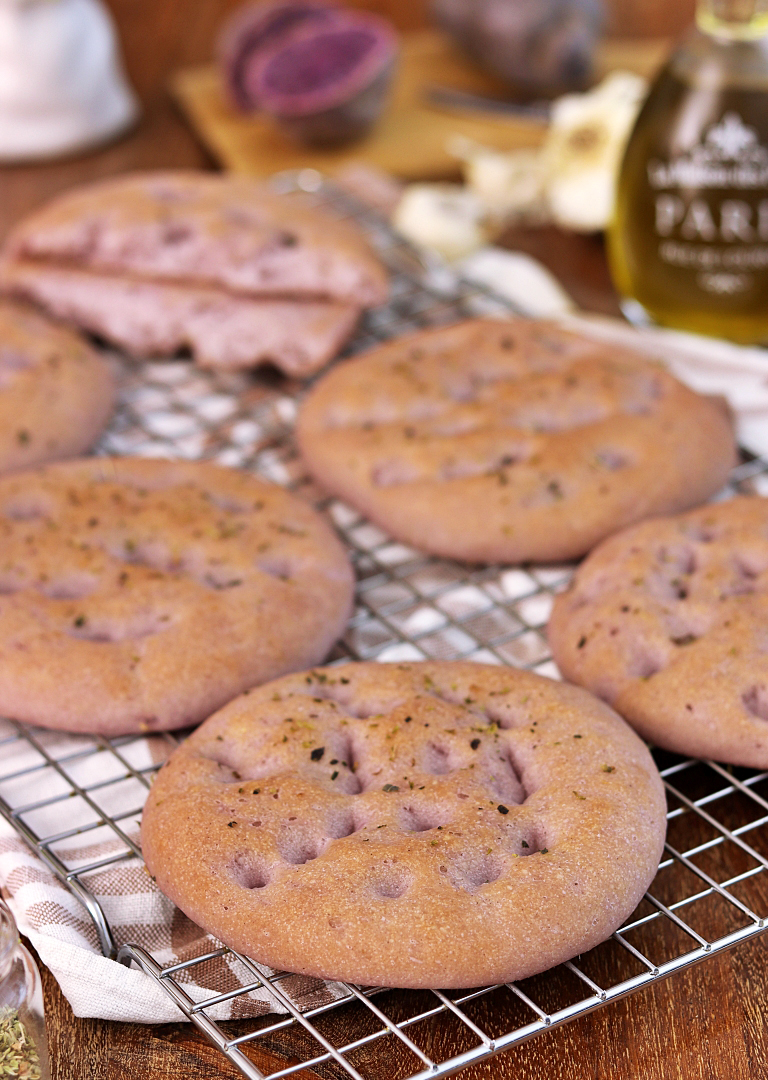 Galettes salées aux pommes de terre violettes - La Cassata Celiaca